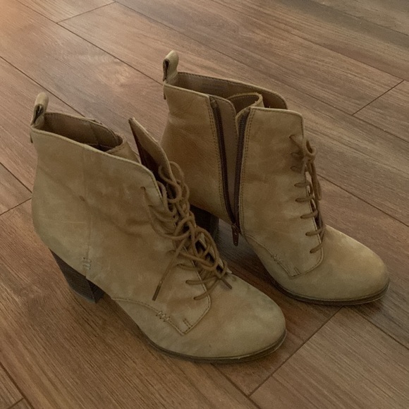 High Heel Ankle Boots - Picture 7 of 7